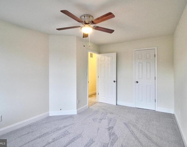 87 Meadowlark Avenue - Photo Thumbnail 10