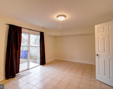 87 Meadowlark Avenue - Photo Thumbnail 17