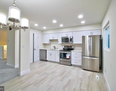 87 Meadowlark Avenue - Photo Thumbnail 2