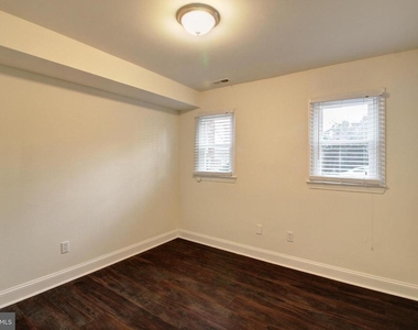 87 Meadowlark Avenue - Photo Thumbnail 16