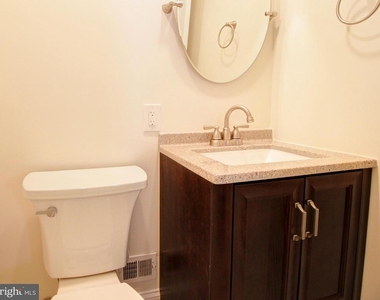 87 Meadowlark Avenue - Photo Thumbnail 19