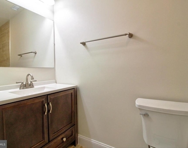 87 Meadowlark Avenue - Photo Thumbnail 20