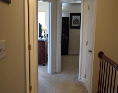 390 English Oak Lane - Photo Thumbnail 35