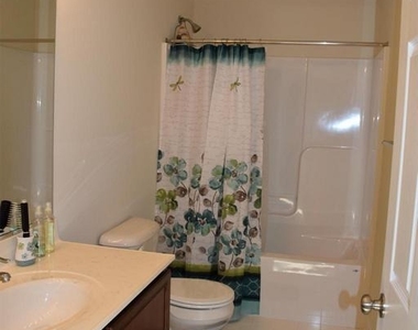 390 English Oak Lane - Photo Thumbnail 20