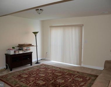 390 English Oak Lane - Photo Thumbnail 26