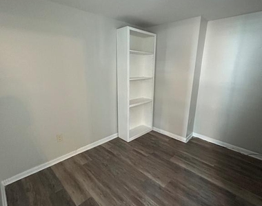 521 S Wolfe Street - Photo Thumbnail 7