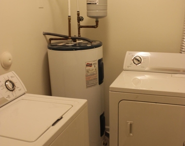 11711 Mezzanine Drive - Photo Thumbnail 7