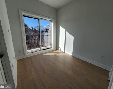 4905 Georgia Avenue Nw - Photo Thumbnail 6