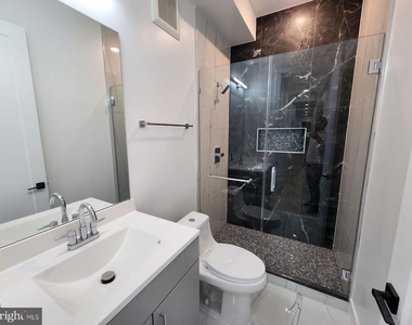 4905 Georgia Avenue Nw - Photo Thumbnail 9
