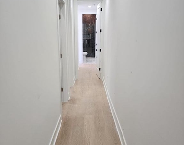 4905 Georgia Avenue Nw - Photo Thumbnail 5