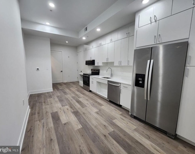 4905 Georgia Avenue Nw - Photo Thumbnail 3