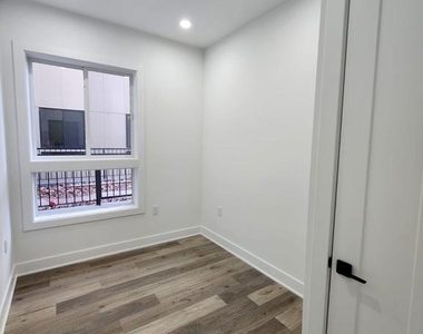 4905 Georgia Avenue Nw - Photo Thumbnail 11