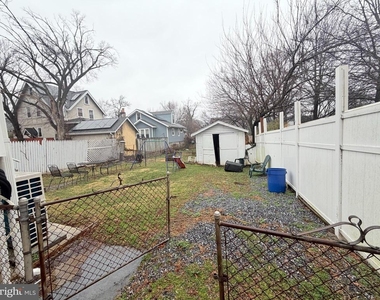 3119 South Dakota Avenue Ne - Photo Thumbnail 18