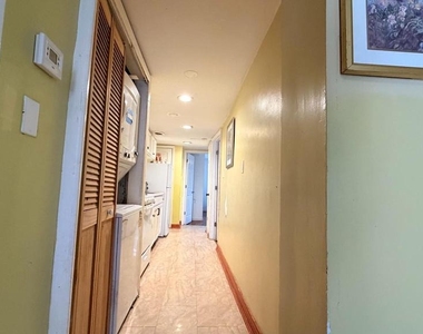 830 19th Street Ne - Photo Thumbnail 4