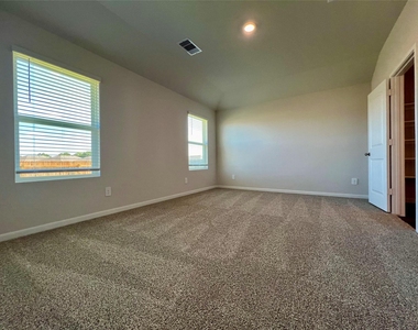 1314 Prescott Pl - Photo Thumbnail 18