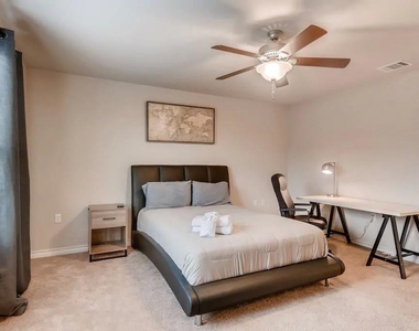 11707 Prado Ranch Blvd - Photo Thumbnail 11