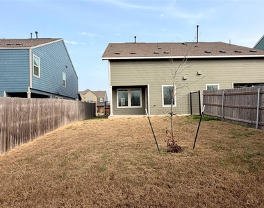 7316 Sparkling Light Dr - Photo Thumbnail 22