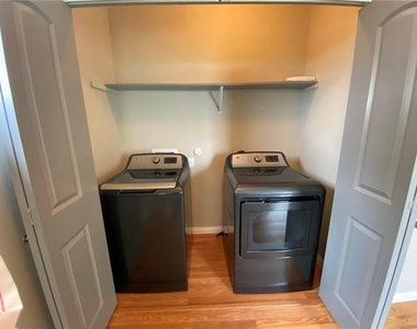 204 Spellbrook Ln - Photo Thumbnail 22