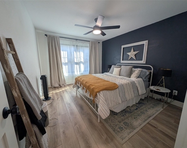 306 Deer Creek Cir - Photo Thumbnail 9