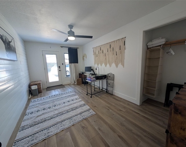 306 Deer Creek Cir - Photo Thumbnail 19
