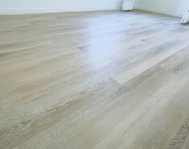 1510 W North Loop Blvd - Photo Thumbnail 10