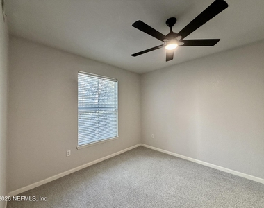 8539 Gate Parkway W - Photo Thumbnail 18