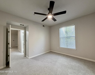 8539 Gate Parkway W - Photo Thumbnail 16