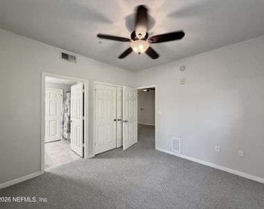 8539 Gate Parkway W - Photo Thumbnail 21