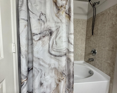 8539 Gate Parkway W - Photo Thumbnail 19