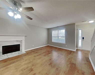 1603 Fort Perry Way - Photo Thumbnail 2
