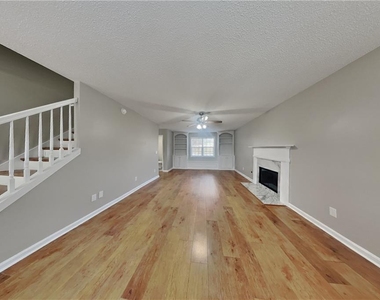 1603 Fort Perry Way - Photo Thumbnail 1