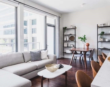 3651 Lenox Road - Photo Thumbnail 8