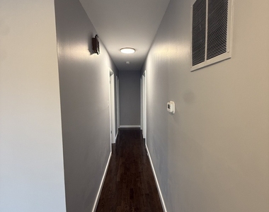7732 Lotus Avenue - Photo Thumbnail 3