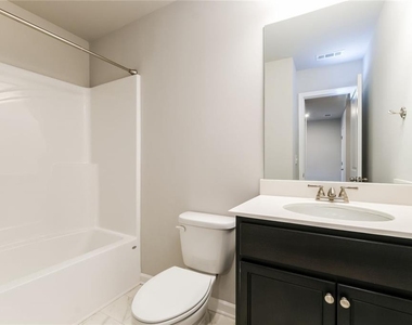 5350 Fox Den Road - Photo Thumbnail 13