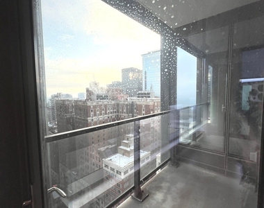 60 E Monroe Street - Photo Thumbnail 22
