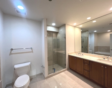 60 E Monroe Street - Photo Thumbnail 13