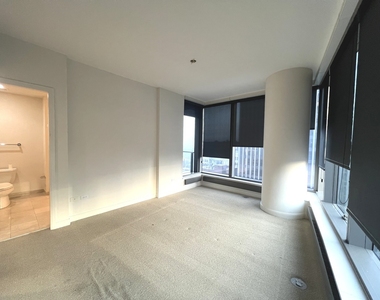 60 E Monroe Street - Photo Thumbnail 9