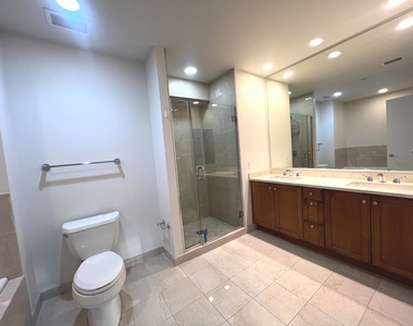 60 E Monroe Street - Photo Thumbnail 16