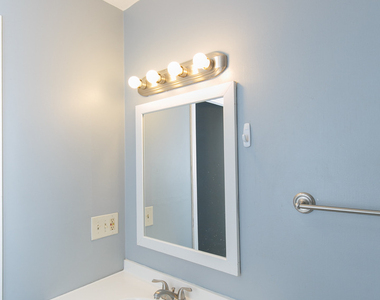 3430 Holiday Court - Photo Thumbnail 10