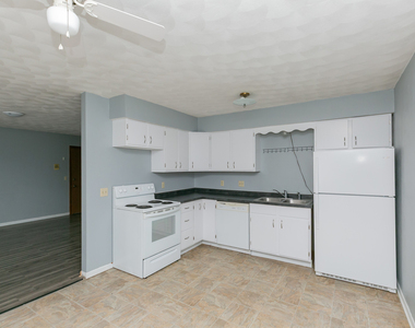 3430 Holiday Court - Photo Thumbnail 5