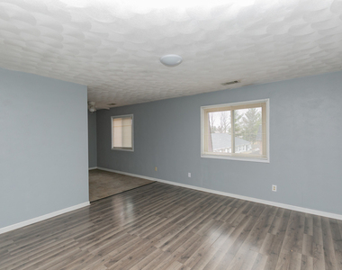 3430 Holiday Court - Photo Thumbnail 3