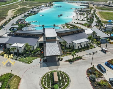 2108 Sweet Bay Drive - Photo Thumbnail 24