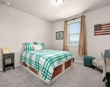 2108 Sweet Bay Drive - Photo Thumbnail 7