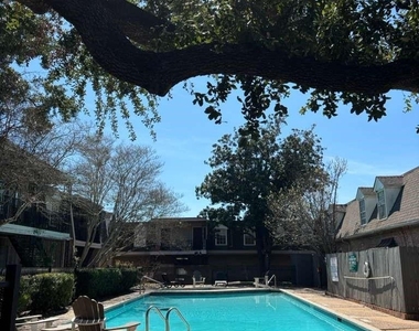 2605 Marilee Lane - Photo Thumbnail 4