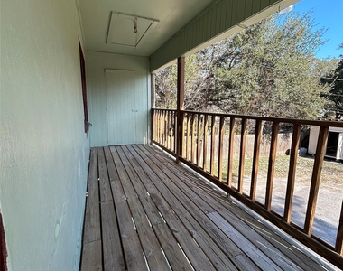 2918 46th Street - Photo Thumbnail 12