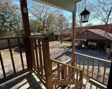 2918 46th Street - Photo Thumbnail 11