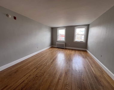 444 Lafayette - Photo Thumbnail 7