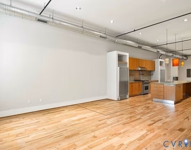 105 E Broad Street - Photo Thumbnail 14