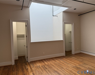 105 E Broad Street - Photo Thumbnail 21