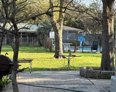 8 Bayvilla Street - Photo Thumbnail 8